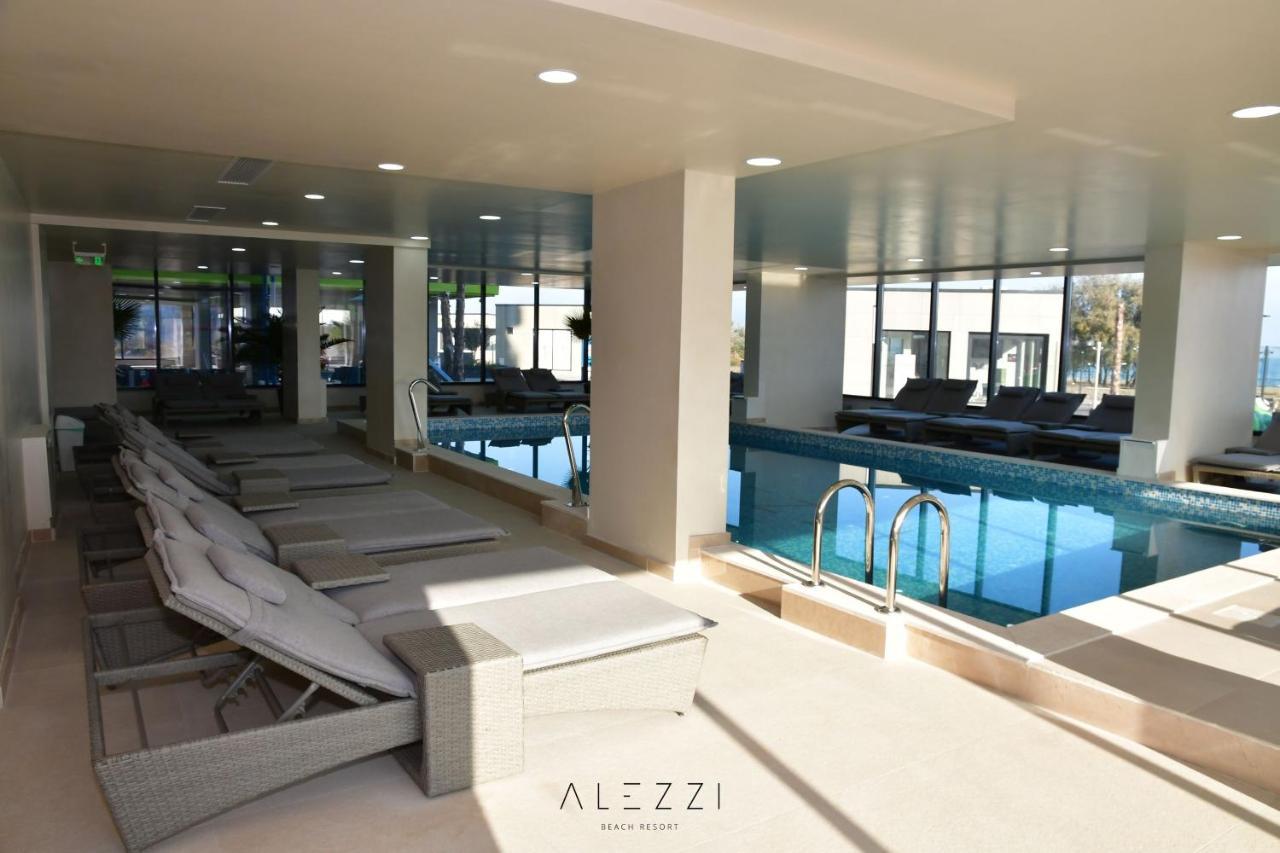 Alezzi Majestic Apartments 97 Navodari Exterior photo