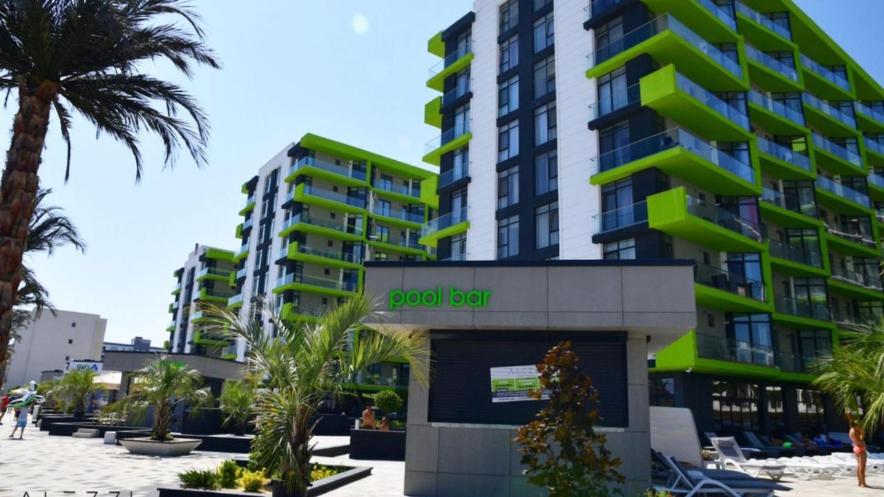 Alezzi Majestic Apartments 97 Navodari Exterior photo